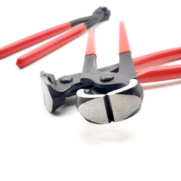 nutcracker pliers